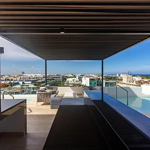 studio-luxueux-agama-playa-del-carmen.allrivieramayahotels.com/